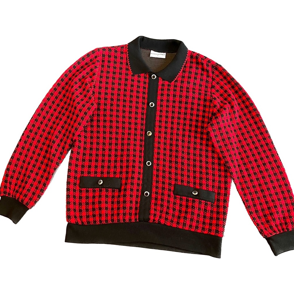Vintage red and black gingham sweater ♥️